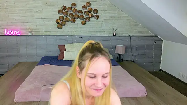 Snapshot of IceBlueBabe chatting on March 2026 08:34:02 PM IceBlueBabe online show from March 2026 08:34:02 PM