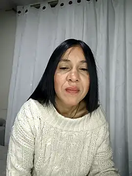 Snapshot of Camillemonroe_ chatting on April 2026 06:55:01 AM Camillemonroe online show from April 2026 06:55:01 AM