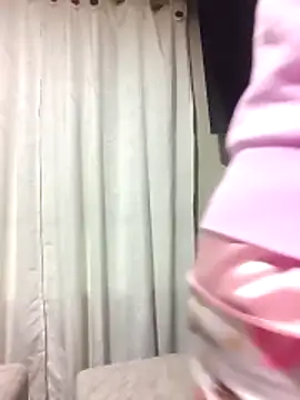 Snapshot of Camillemonroe_ chatting on April 2026 07:44:01 AM Camillemonroe online show from April 2026 07:44:01 AM