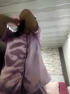 Snapshot of Camillemonroe_ chatting on April 2026 08:34:01 AM Camillemonroe online show from April 2026 08:34:01 AM