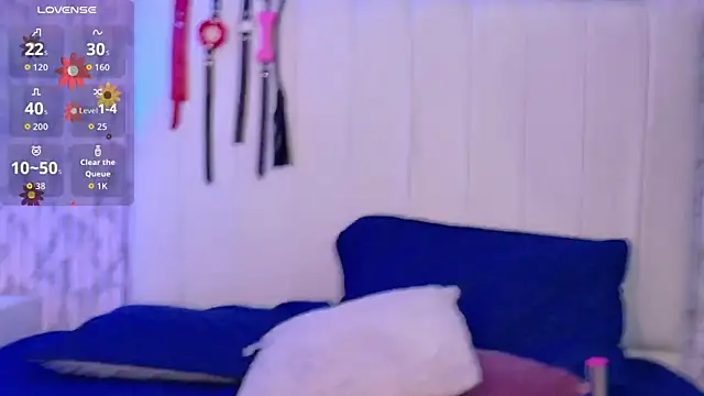 Snapshot of LorenaDuval chatting on April 2026 06:36:02 PM LorenaDuval online show from April 2026 06:36:02 PM