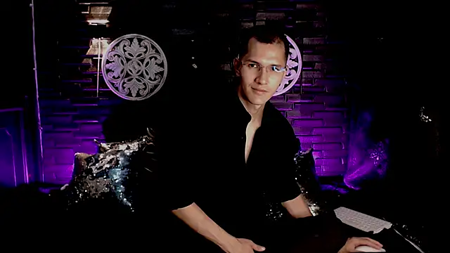 Snapshot of MilanDavid1 chatting on March 2026 05:27:01 PM MilanDavid1 online show from March 2026 05:27:01 PM