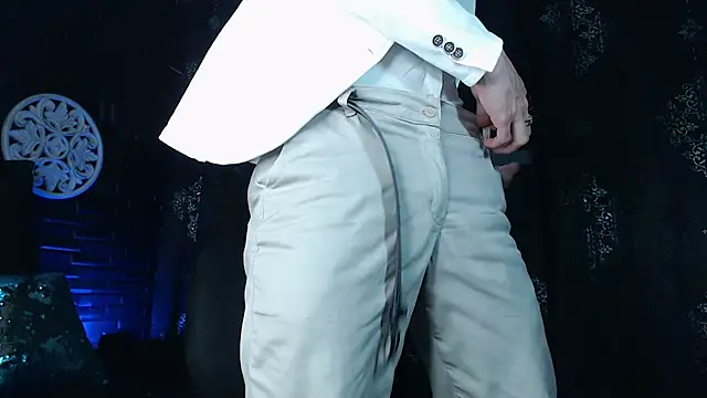 Snapshot of MilanDavid1 chatting on April 2026 05:06:02 PM MilanDavid1 online show from April 2026 05:06:02 PM