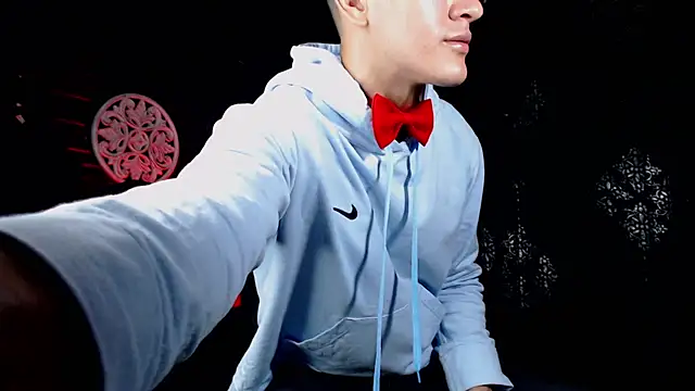 Snapshot of MilanDavid1 chatting on April 2026 05:26:02 PM MilanDavid1 online show from April 2026 05:26:02 PM