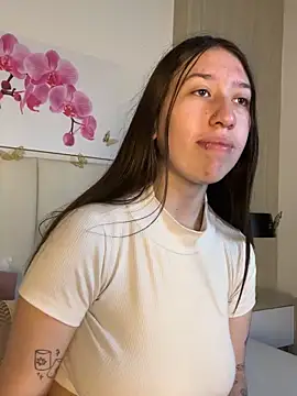 AmberVegaa online show from April 2026 01:41:01 PM