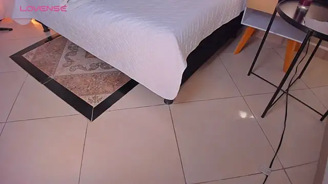 nova silk online show from April 2026 08:20:02 PM