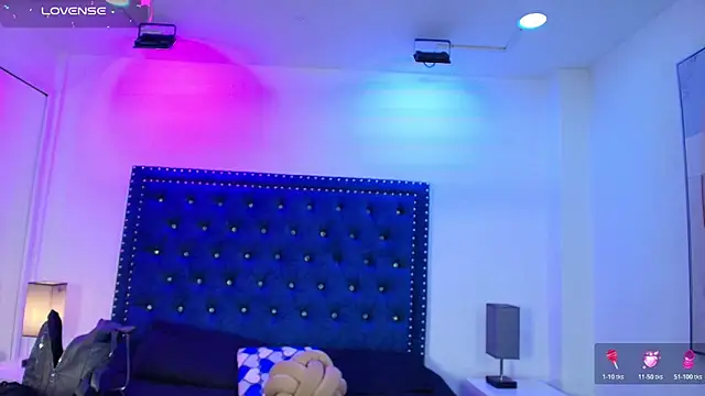 Snapshot of Gabriela_meow chatting on April 2026 12:29:02 PM Gabriela meow online show from April 2026 12:29:02 PM