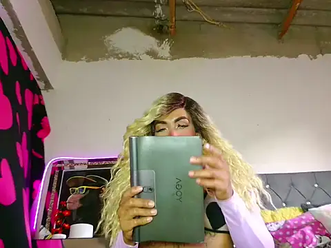 Snapshot of candy_aass chatting on March 2026 09:47:02 PM candy aass online show from March 2026 09:47:02 PM