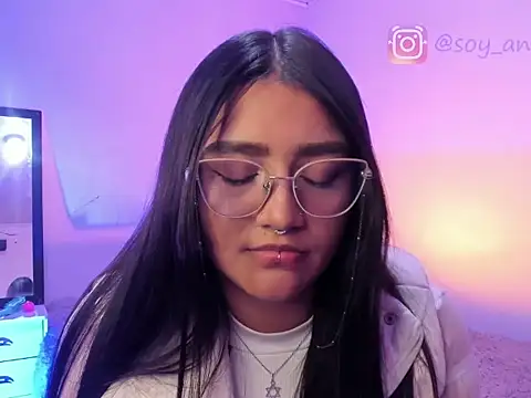 Snapshot of soyanny-777 chatting on March 2026 04:07:02 AM soyanny-777 online show from March 2026 04:07:02 AM