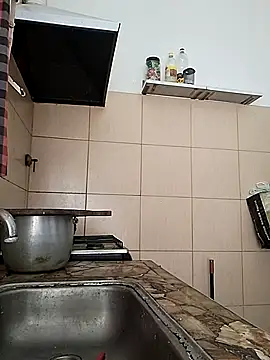 Snapshot of flor7772 chatting on April 2026 04:31:02 PM flor7772 online show from April 2026 04:31:02 PM