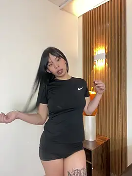 Snapshot of Queen_Chanel_XXX chatting on April 2026 07:48:01 PM Queen Chanel XXX online show from April 2026 07:48:01 PM