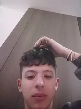 Snapshot of Daniel_Roy chatting on March 2026 06:35:02 PM Daniel Roy online show from March 2026 06:35:02 PM