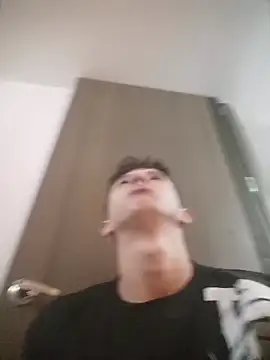 Snapshot of Daniel_Roy chatting on March 2026 09:42:01 PM Daniel Roy online show from March 2026 09:42:01 PM