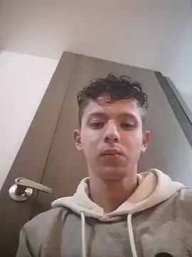 Snapshot of Daniel_Roy chatting on March 2026 11:06:01 PM Daniel Roy online show from March 2026 11:06:01 PM