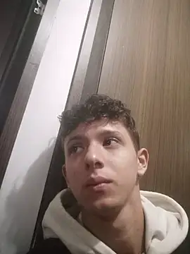 Snapshot of Daniel_Roy chatting on April 2026 11:21:01 AM Daniel Roy online show from April 2026 11:21:01 AM