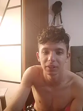 Snapshot of Daniel_Roy chatting on April 2026 11:37:02 PM Daniel Roy online show from April 2026 11:37:02 PM