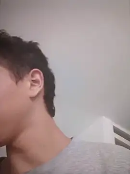 Snapshot of Daniel_Roy chatting on April 2026 05:58:02 PM Daniel Roy online show from April 2026 05:58:02 PM