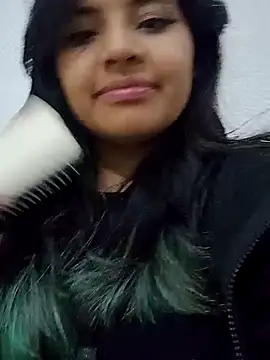 Snapshot of Liily_Foxxy chatting on April 2026 10:40:02 AM Liily Foxxy online show from April 2026 10:40:02 AM