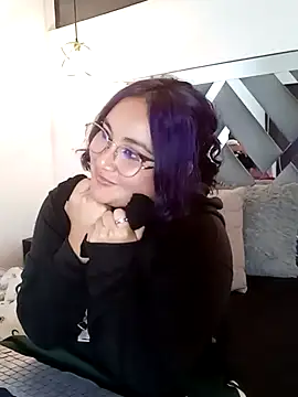 Snapshot of Liily_Foxxy chatting on May 2026 10:53:01 AM Liily Foxxy online show from May 2026 10:53:01 AM