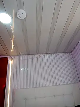 Snapshot of Kittylatina_ chatting on April 2026 05:26:01 PM Kittylatina online show from April 2026 05:26:01 PM