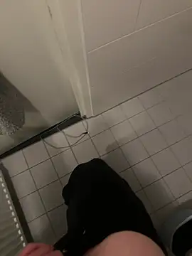 maniackle online show from March 2026 06:40:02 PM