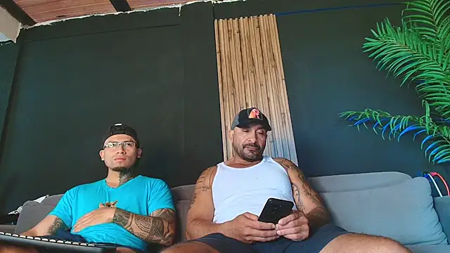 Snapshot of angelstream chatting on April 2026 12:52:02 PM angelstream online show from April 2026 12:52:02 PM