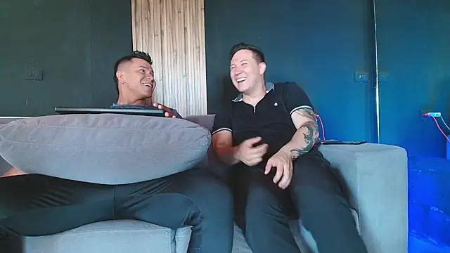 Snapshot of angelstream chatting on April 2026 07:55:02 PM angelstream online show from April 2026 07:55:02 PM