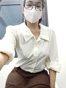 Snapshot of Mai_phuong chatting on March 2026 01:23:01 AM Mai phuong online show from March 2026 01:23:01 AM