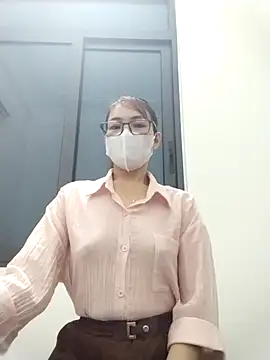 Snapshot of Mai_phuong chatting on March 2026 06:46:02 AM Mai phuong online show from March 2026 06:46:02 AM