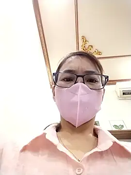 Snapshot of Mai_phuong chatting on April 2026 12:16:02 AM Mai phuong online show from April 2026 12:16:02 AM