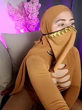 Snapshot of bahiya_aziz chatting on March 2026 12:21:02 PM bahiya aziz online show from March 2026 12:21:02 PM