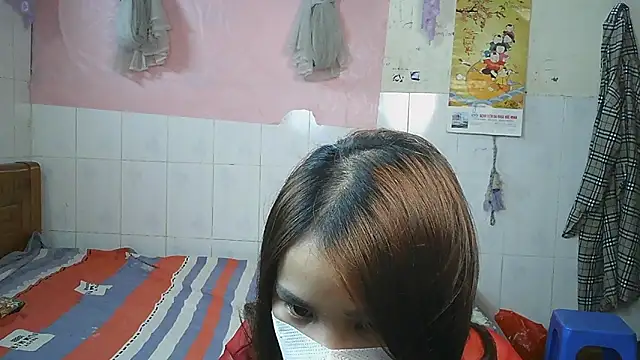 Emma 2603 online show from April 2026 02:31:01 PM