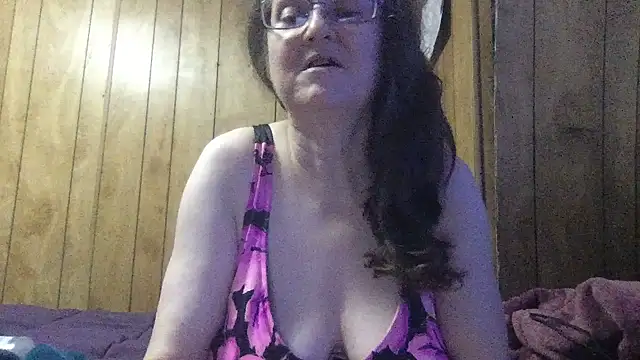 Snapshot of milfmichelle69 chatting on June 2026 02:16:02 AM milfmichelle69 online show from June 2026 02:16:02 AM
