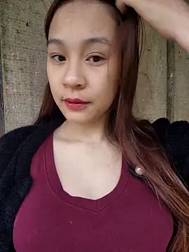 Snapshot of -Hicici- chatting on March 2026 12:27:02 AM -Hicici- online show from March 2026 12:27:02 AM