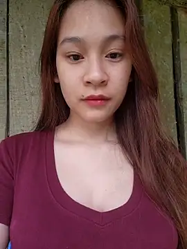 Snapshot of -Hicici- chatting on March 2026 11:44:01 PM -Hicici- online show from March 2026 11:44:01 PM