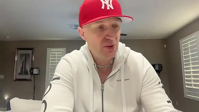 Snapshot of Naughty_Ken_Barbie-69 chatting on March 2026 10:00:02 PM Naughty Ken Barbie-69 online show from March 2026 10:00:02 PM