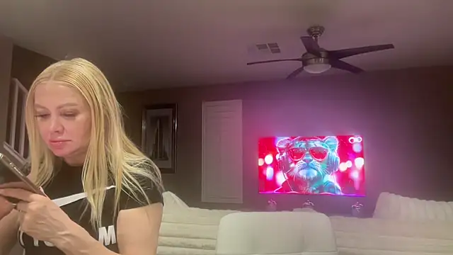 Snapshot of Naughty_Ken_Barbie-69 chatting on April 2026 06:33:02 AM Naughty Ken Barbie-69 online show from April 2026 06:33:02 AM