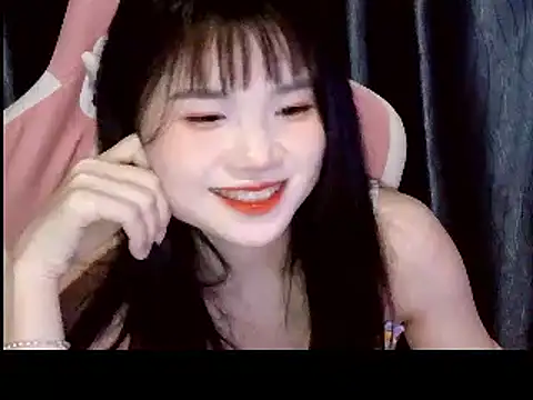 Snapshot of Cum-withyou chatting on March 2026 05:06:01 PM Cum-withyou online show from March 2026 05:06:01 PM