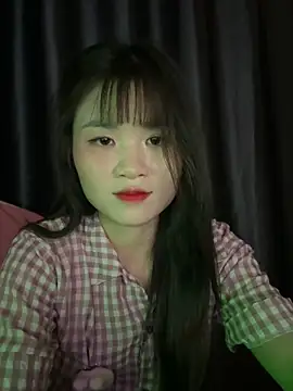 Snapshot of Cum-withyou chatting on April 2026 05:19:02 AM Cum-withyou online show from April 2026 05:19:02 AM