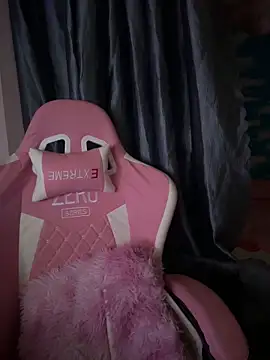 Snapshot of Cum-withyou chatting on April 2026 07:24:02 AM Cum-withyou online show from April 2026 07:24:02 AM