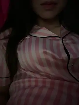 Snapshot of Cum-withyou chatting on April 2026 07:20:02 PM Cum-withyou online show from April 2026 07:20:02 PM