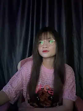 Snapshot of Cum-withyou chatting on April 2026 09:23:02 AM Cum-withyou online show from April 2026 09:23:02 AM