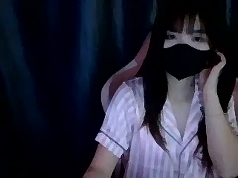 Snapshot of Cum-withyou chatting on April 2026 04:33:01 PM Cum-withyou online show from April 2026 04:33:01 PM