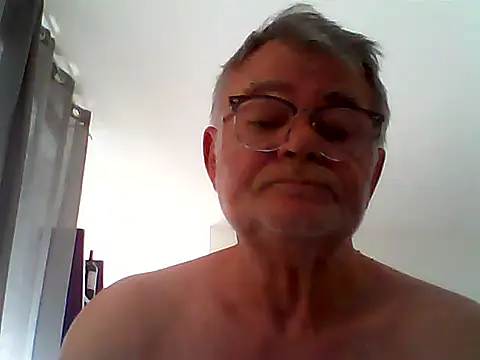 Snapshot of oura chatting on July 2026 07:34:01 AM oura online show from July 2026 07:34:01 AM
