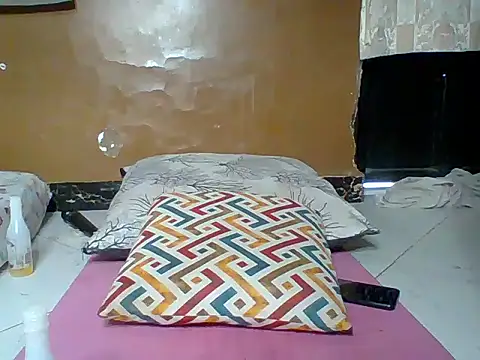 Snapshot of mother899 chatting on April 2026 06:30:01 AM mother899 online show from April 2026 06:30:01 AM