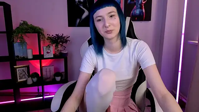 IrisPowder online show from March 2026 09:12:01 AM