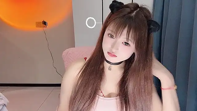 Snapshot of winnie-ww chatting on April 2026 12:29:02 PM winnie-ww online show from April 2026 12:29:02 PM