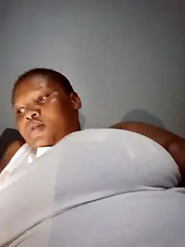 Snapshot of BootyDarkEbony chatting on May 2026 07:42:02 PM BootyDarkEbony online show from May 2026 07:42:02 PM