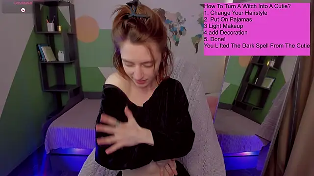 Snapshot of Pretty_Victoria chatting on April 2026 11:20:01 AM Pretty Victoria online show from April 2026 11:20:01 AM