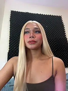 Snapshot of bigcock_kataluna chatting on April 2026 03:03:01 PM bigcock kataluna online show from April 2026 03:03:01 PM